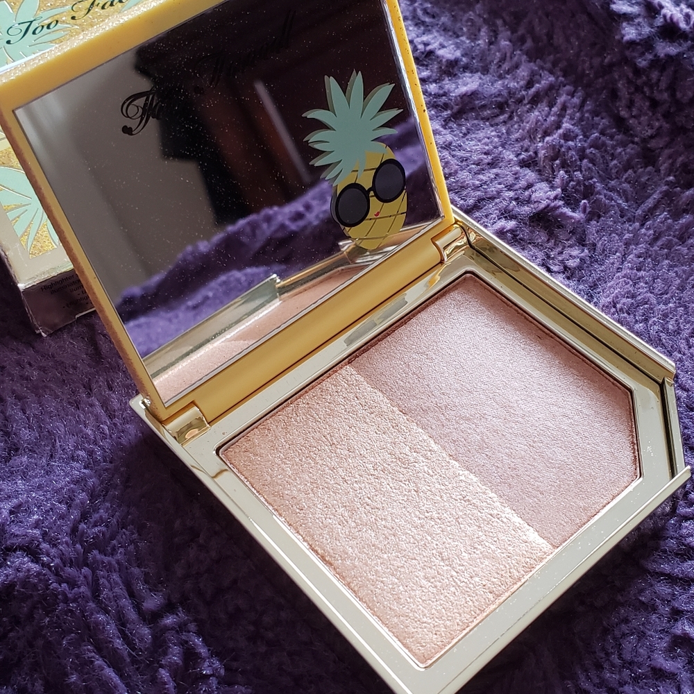 Too Faced Tutti Frutti Pineapple Paradise Bronzer